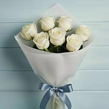 Букет 7 Белых роз Эдлесс Лав в Видяево
