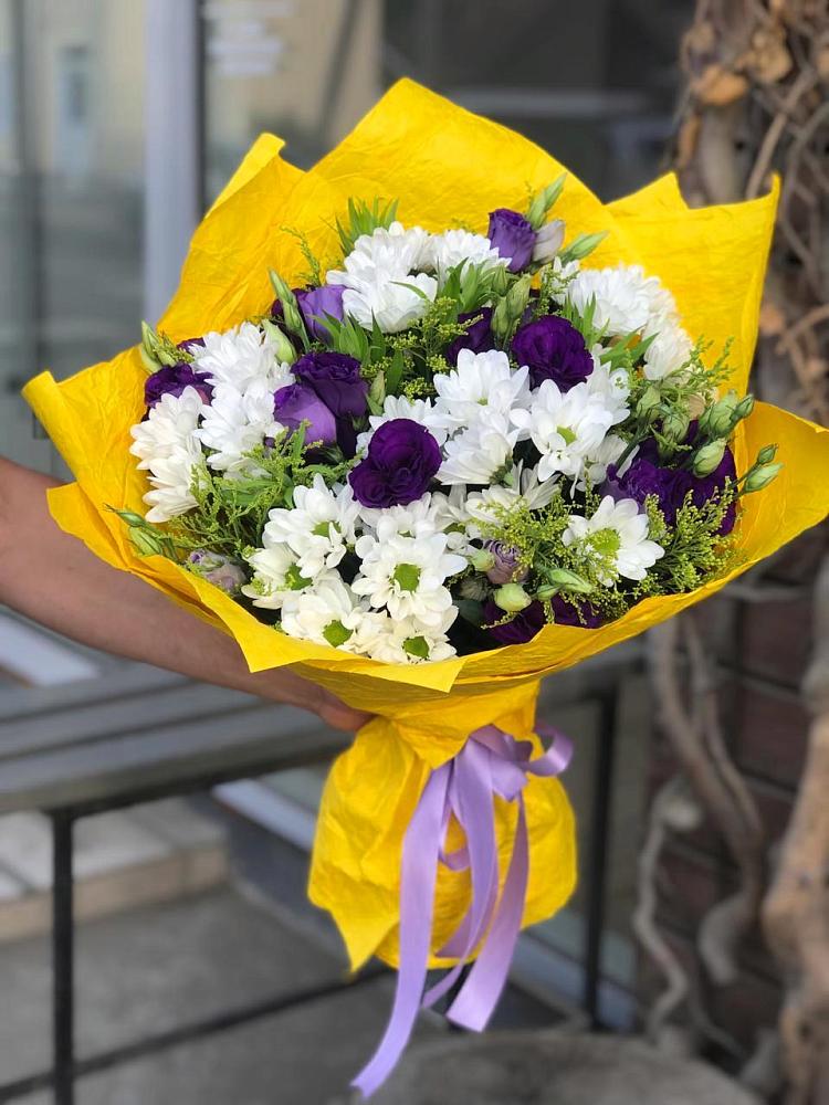 Букет цветов из: Ирисы, Хризантемы и Ромашки в Видяево