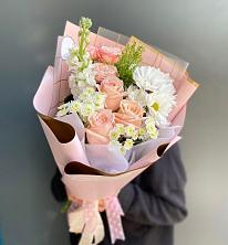 Букет цветов из:  Хризантемы и Розы в Видяево