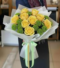 Букет цветов из:  Хризантемы и Розы в Видяево