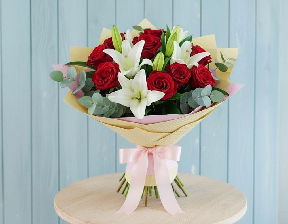 Букет цветов из: Лилии и Розы в Видяево